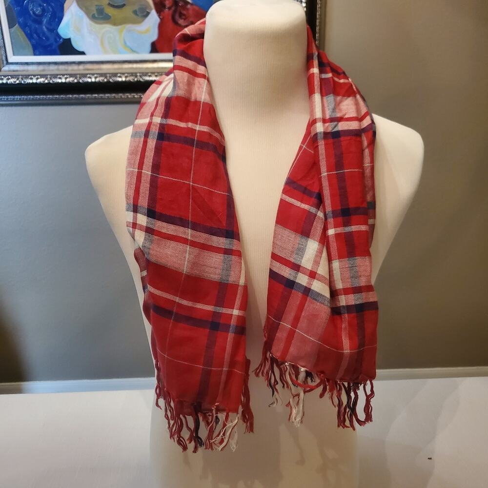 Women Red Plaid Tartan Scarf Classic Woven Fringe Trim Rectangle Wrap Muffler